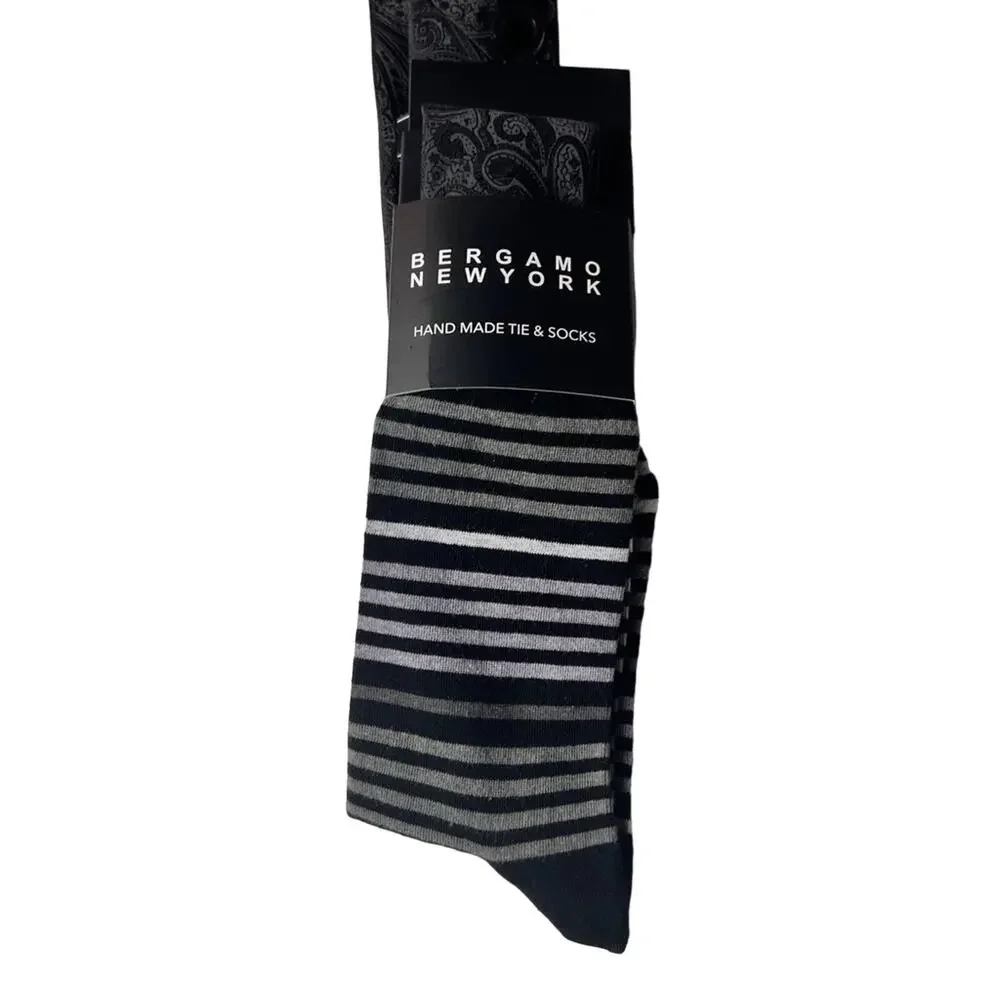 Bergamo New York Handmade Tie and Socks Combo Pack  NWT